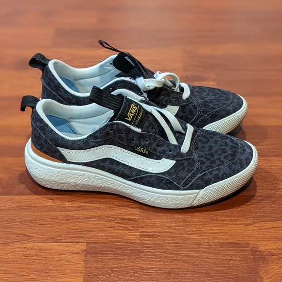 Vans Ultrarange Low Leopard Print ‘Gray’ (size mens 3.5/wmns 5) - Picture 1 of 6